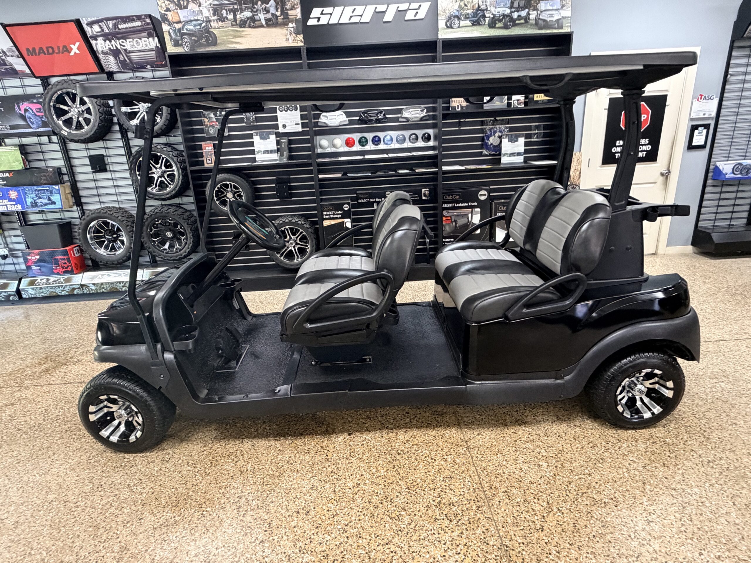 Club Car Tempo